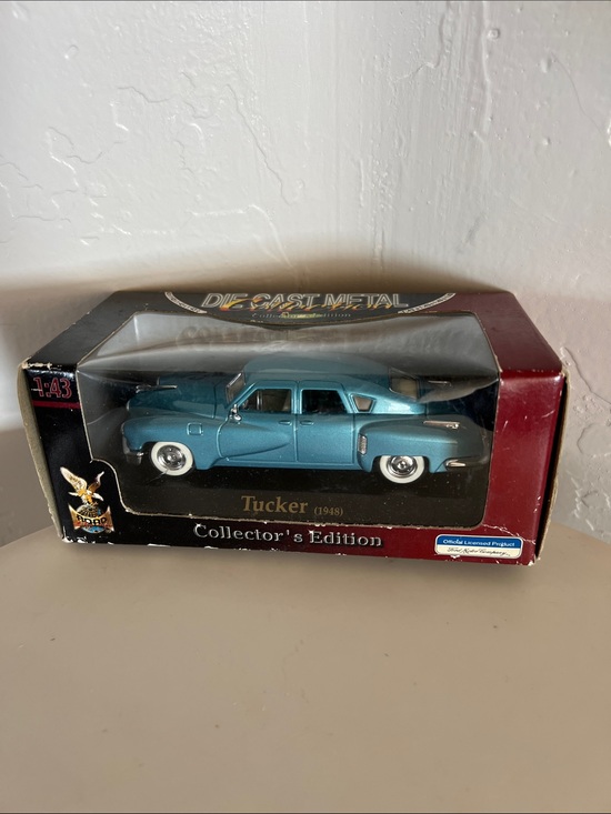 Ford Other - Trucker 1948 Ford Branded Collectible Die Cast Metal